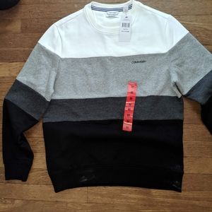 Medium Calvin klien sweater new with deodorants st